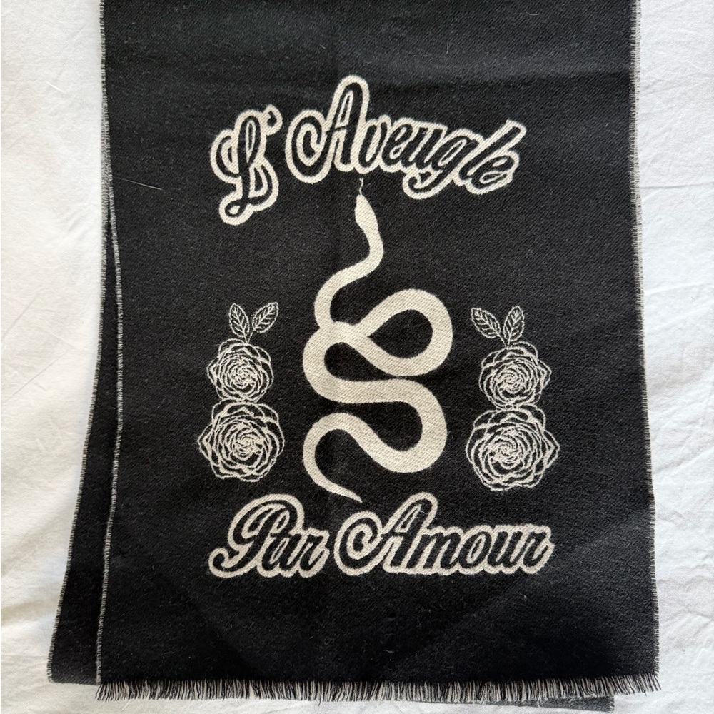 Gucci "L'Aveugle par Amour" wool scarf